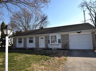 621 S Village Dr, Bloomington, IN