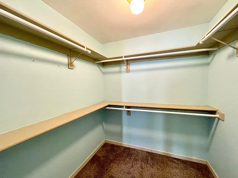 1231 N Downing St #203 — Photo 9