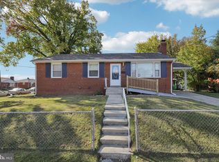 303 Brockton Rd, Oxon Hill, MD 20745