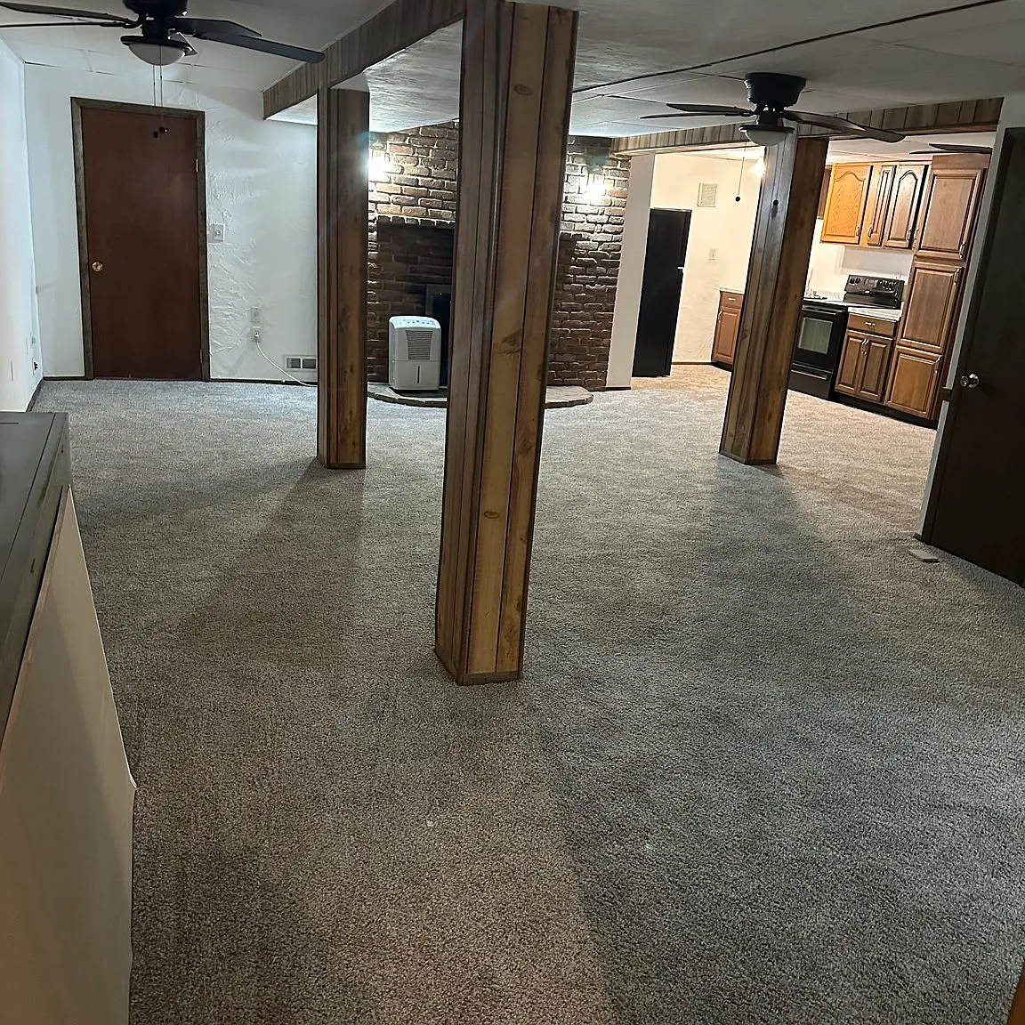 2 bed, 1.0 bath, 3000 sqft, $2,200 — Photo 1