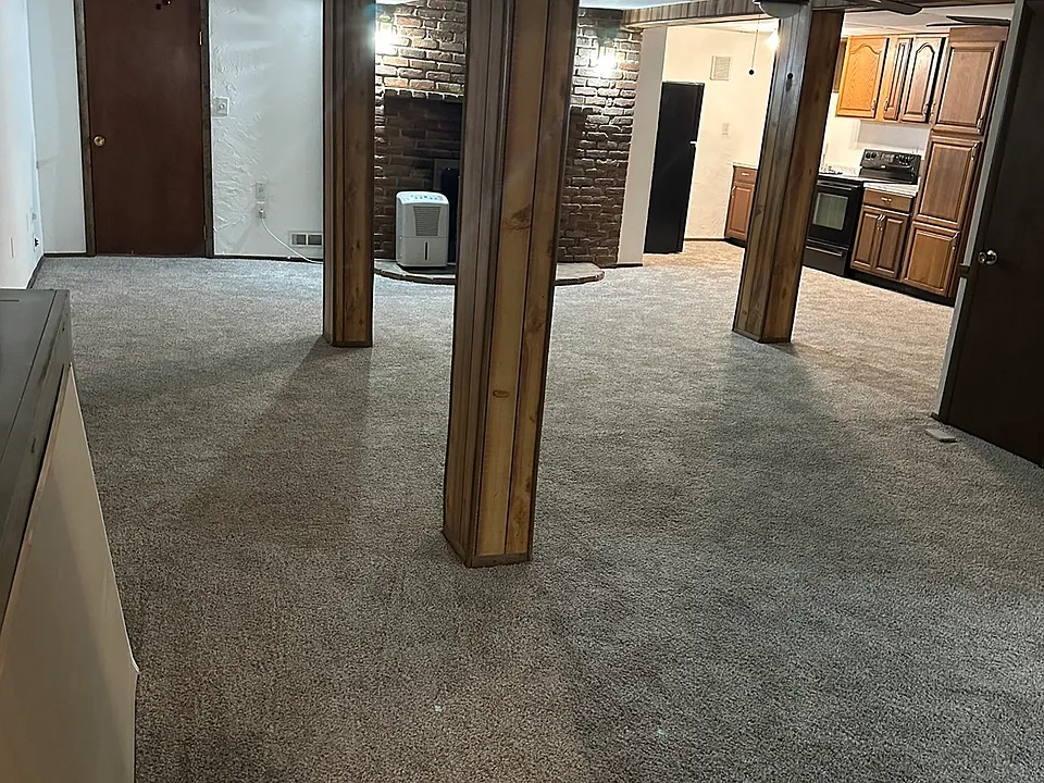 39 Bullard Ave #BASEMENT