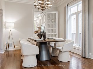 6 Terrace Ave, Toronto, ON M2R 1E9