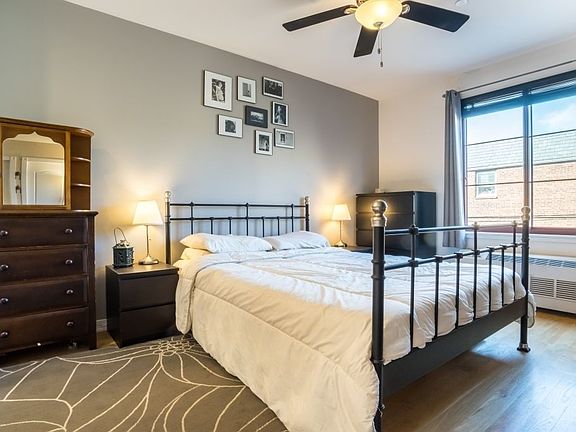 5th image of 23-11 21st Ave #1D
