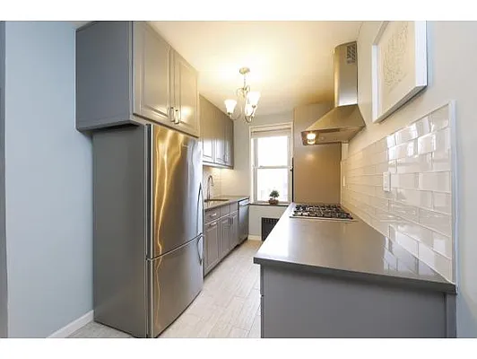 Sold by Dorsa Group | media 28