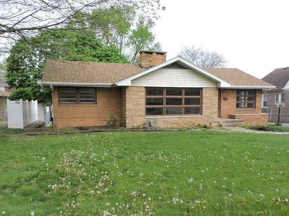 1907 N Vermilion St, Danville, IL 61832