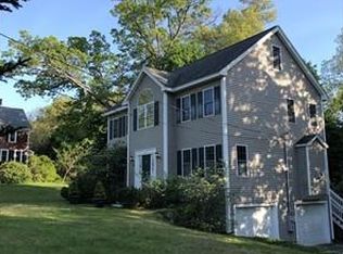 89 Kimball Rd, Amesbury, MA 01913