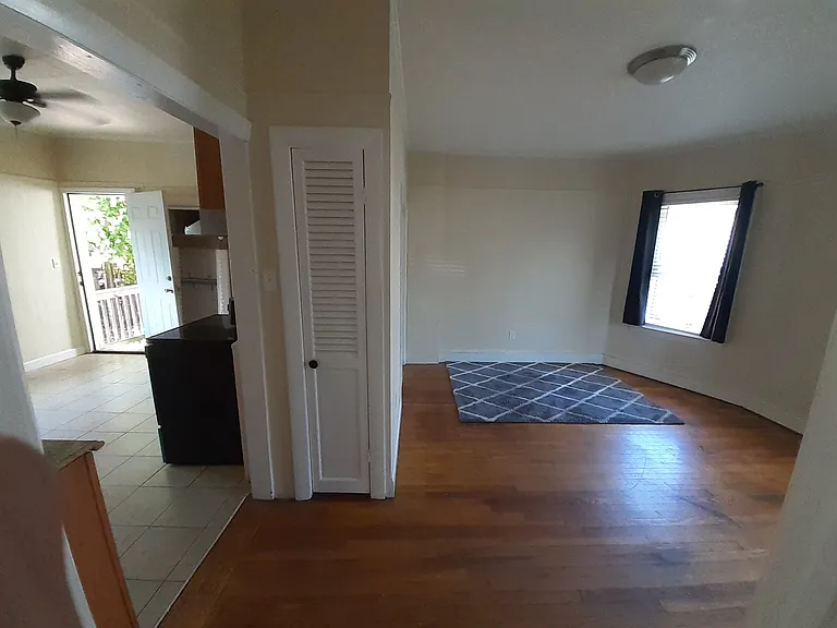 25 Wellington Ave #1 — Photo 5