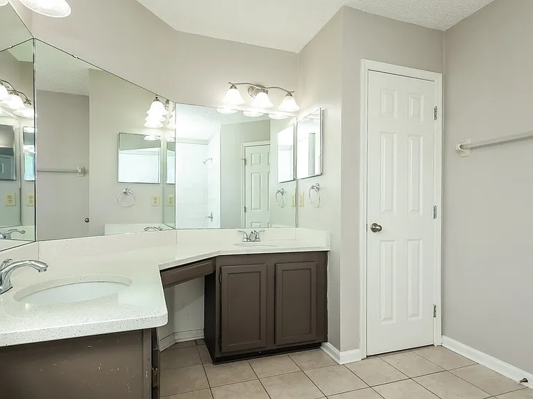 2977 Tuscarora Trl — Photo 10