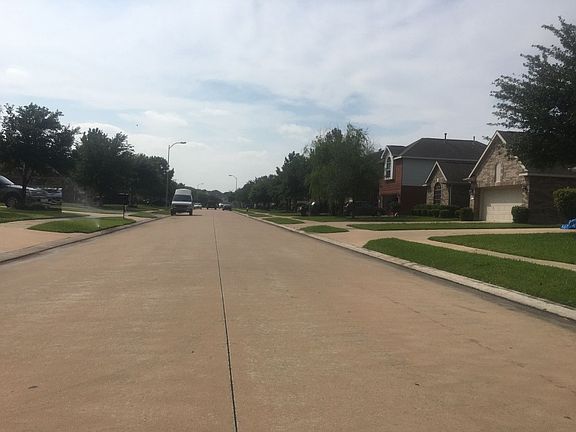 4th image of 24722 Blane Dr