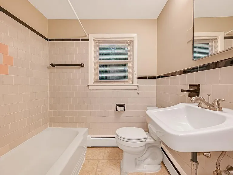 11 Ridgley St #4 — Photo 10
