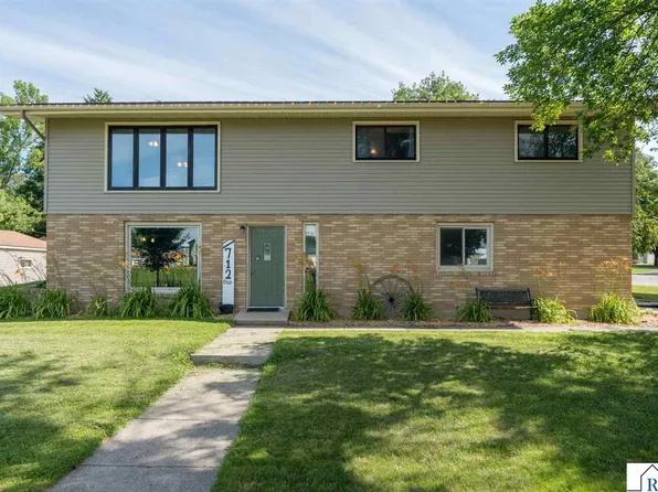 712 Pine St, Nicollet, MN 56074