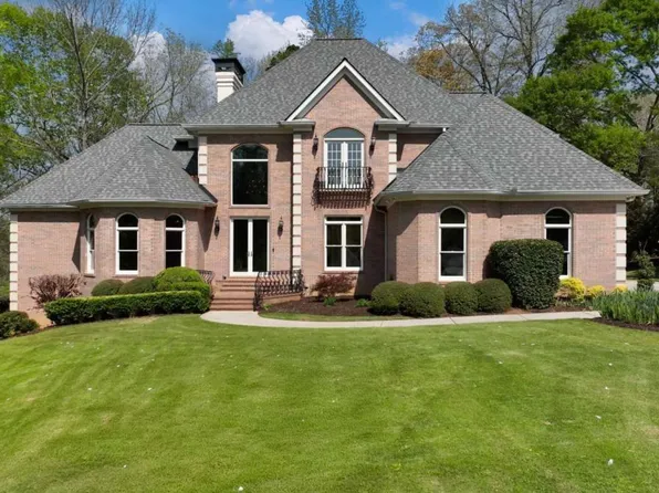 1100 Belmont Pl, Braselton, GA 30517