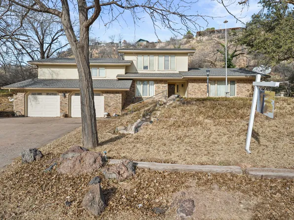 12 Foothill Dr, Ransom Canyon, TX 79366