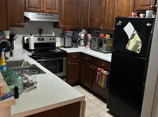 351 Palm Way APT 207, Pembroke Pines, FL 33025