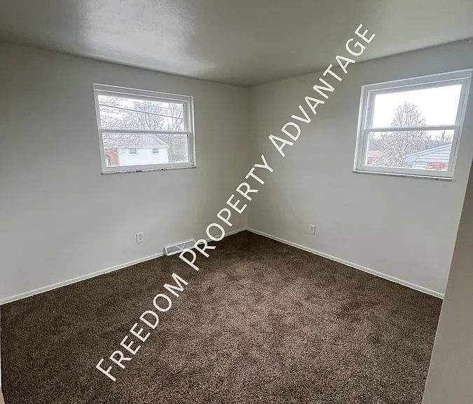 800 Flint Rd — Photo 16