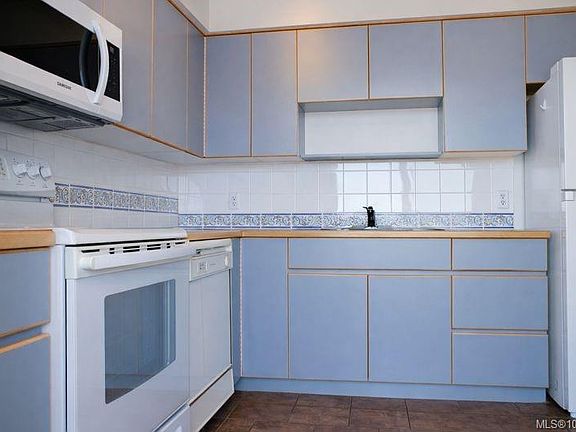 5th image of 33 Mount Benson St #704