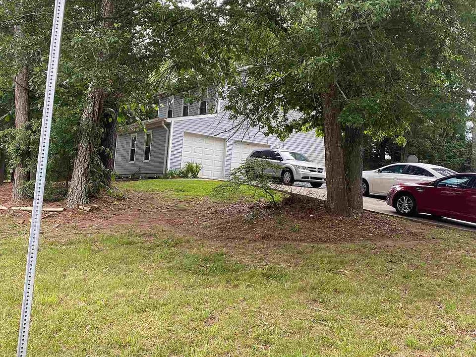 2nd image of 1002 Salisbury Trl