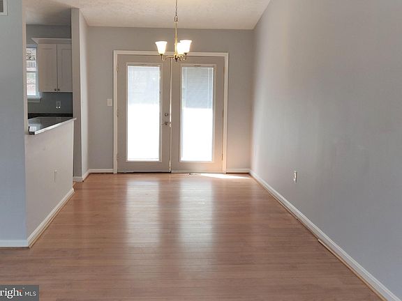 4th image of 1518 Lochaber Ct
