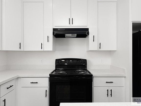 5th image of 405 Lions Villa Ave #14