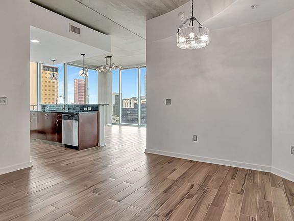 5th image of 777 N Ashley Dr Unit 1414