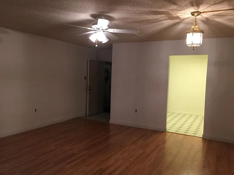 2 Glendale Rd #2 — Photo 14