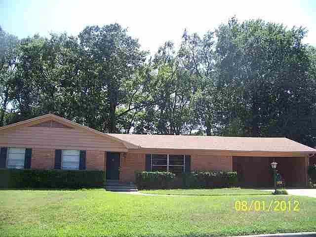 1st image of 510 Fleming Dr