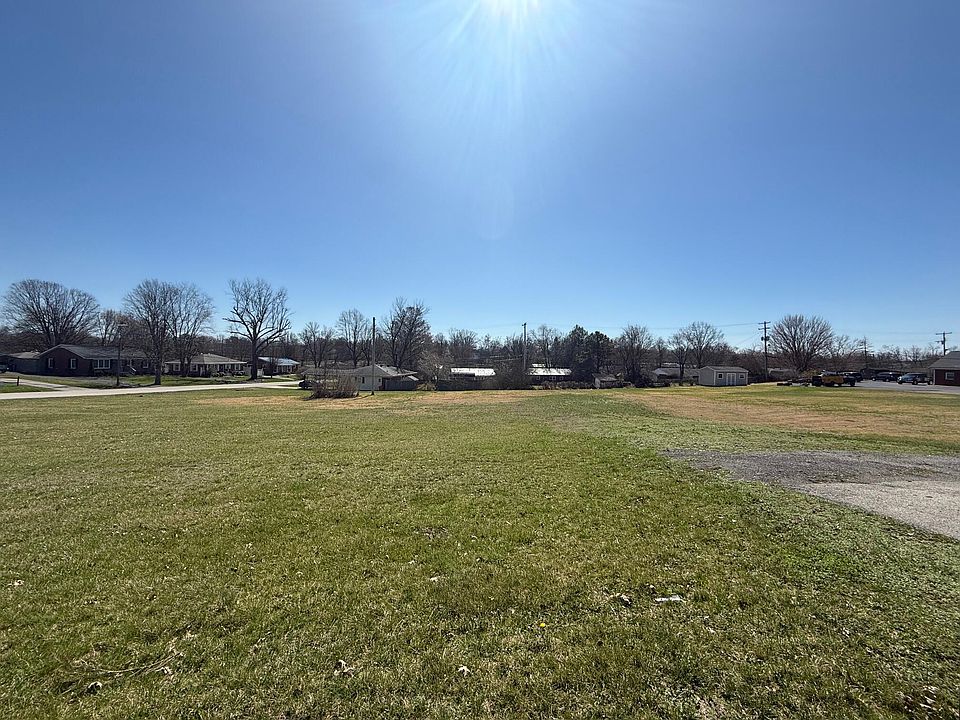 1st image of 1701 Louisville Rd #1-3
