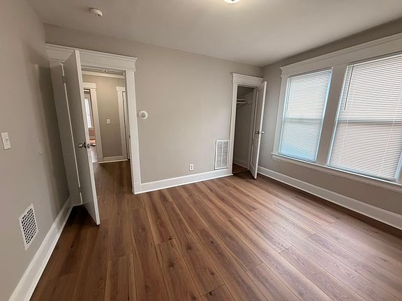 2nd image of 21 Sheffield Ave #3B