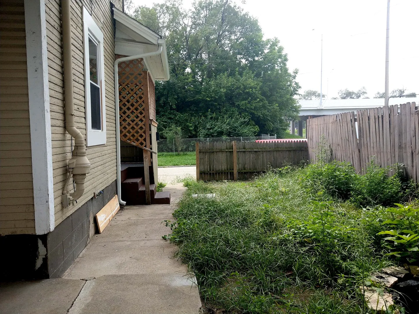 809-811 Herman — Photo 2