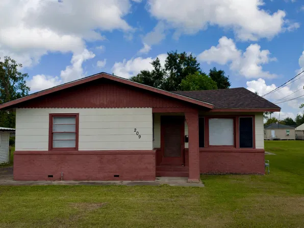 209 N Landry Dr, New Iberia, LA 70560
