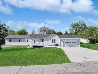 204 W High St, Russell, MN, 56169