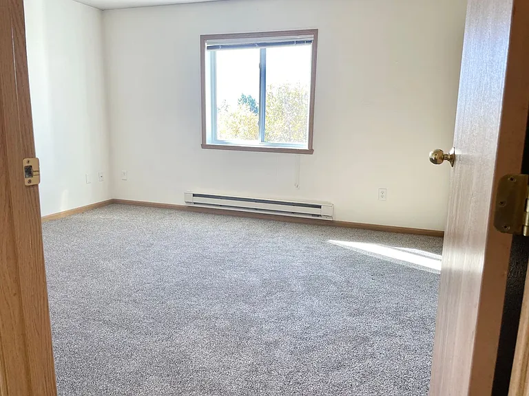 Pointe West II — Photo 8