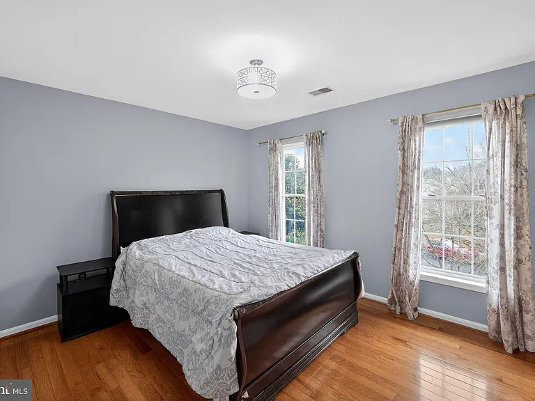 11433 Seneca Forest Cir — Photo 38