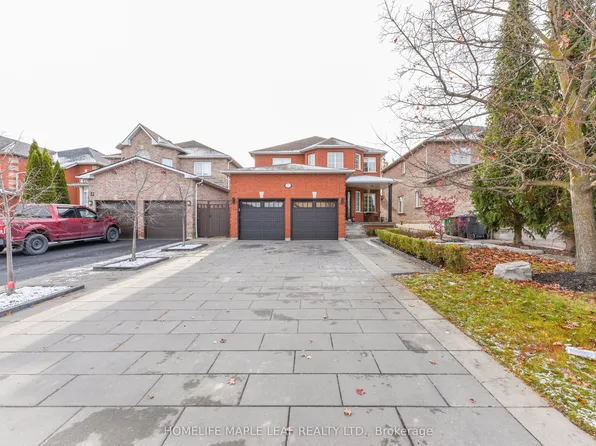 7 Southbury Manor Dr, Caledon, ON L7E 1X7