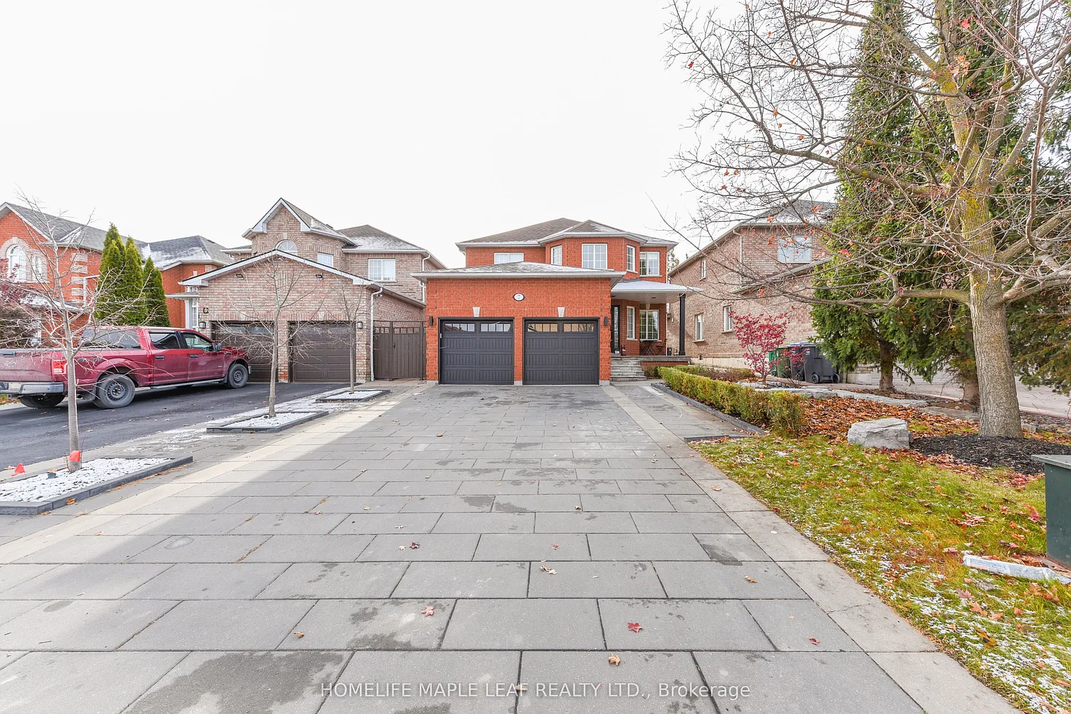 7 Southbury Manor Dr photo 1