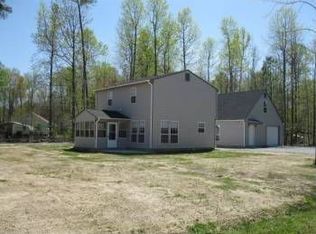 208 Renee St, Center Cross, VA 22437