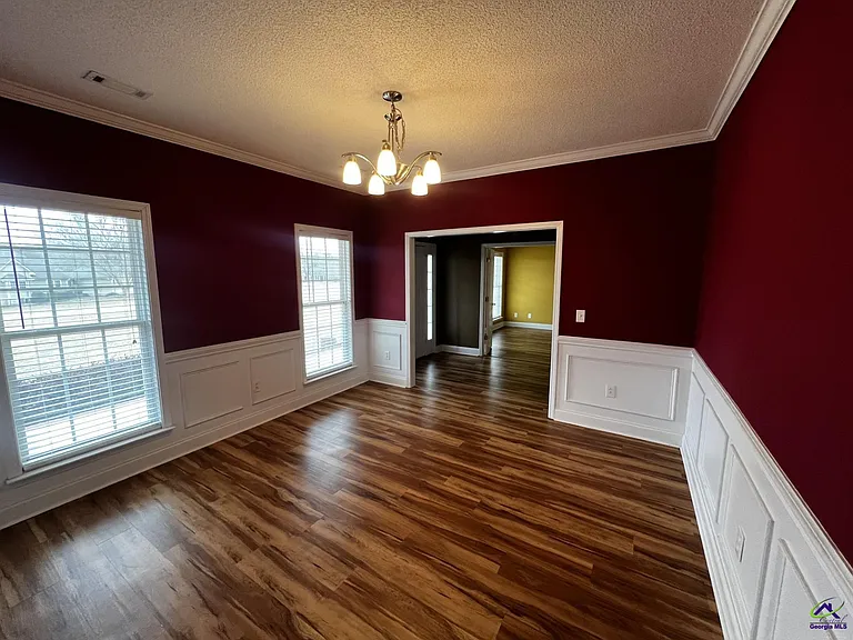 104 Jennifer Ln — Photo 9