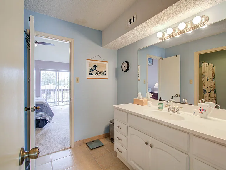 11 San Jacinto Dr — Photo 10
