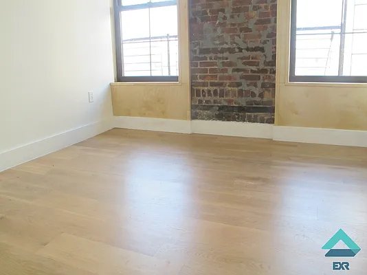 Rented by EXR | media 46