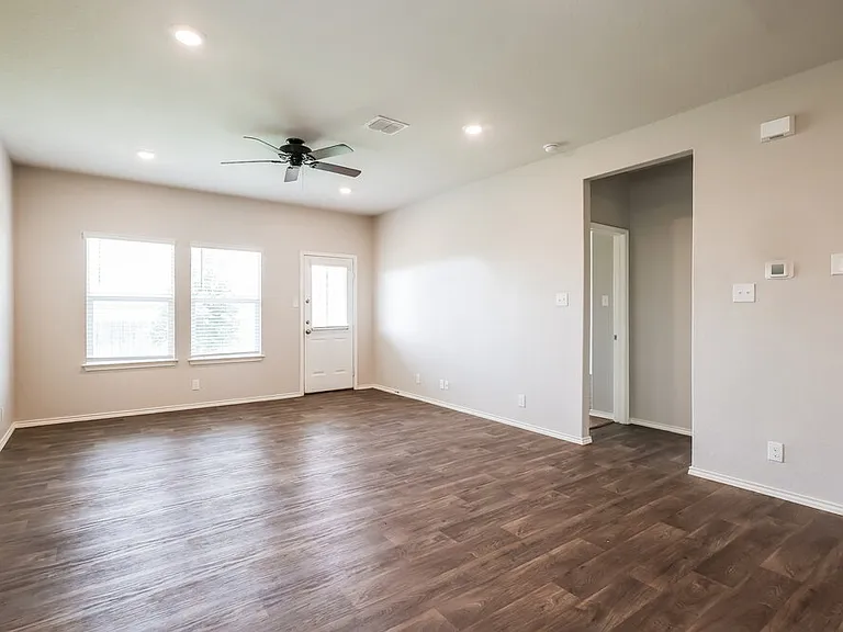 4241 Fort Palmer Blvd — Photo 5