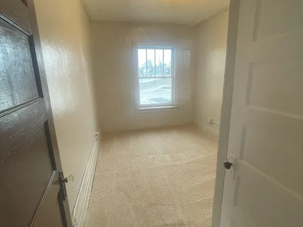 605 Wellington Court