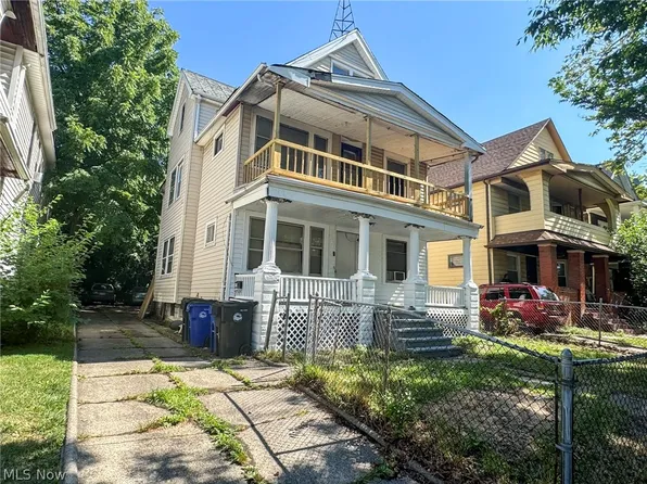 9617 Parkview Ave, Cleveland, OH 44104