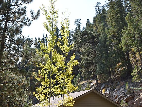 Entrance to this charming mountain casita