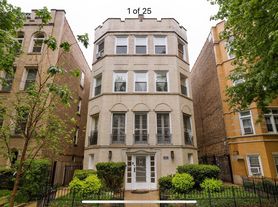 7525 N Claremont Ave, Chicago, IL