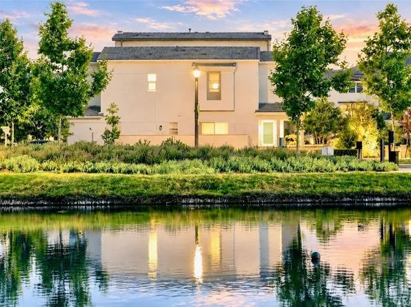 721 Pinto Way, Rancho Mission Viejo, CA 92694