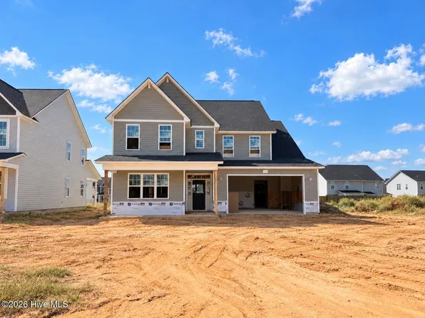 142 Pink Poplar Place, Raeford, NC 28376