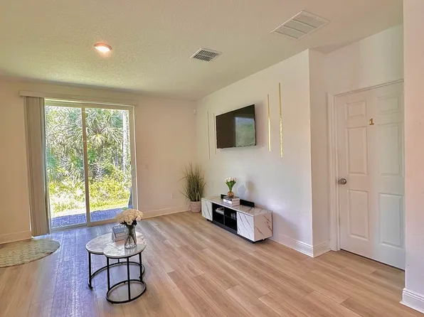 112 Lost Ball Dr, Daytona Beach, FL 32124