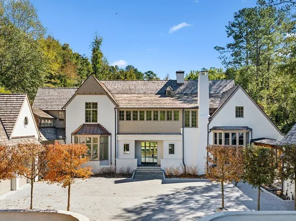 840 N Island Dr, Sandy Springs, GA 30327