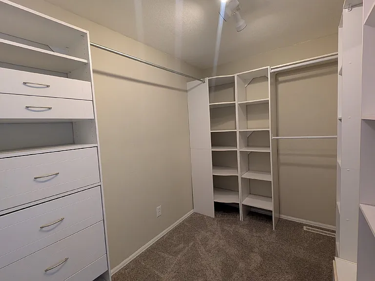 1175 E Dry Creek Pl — Photo 15