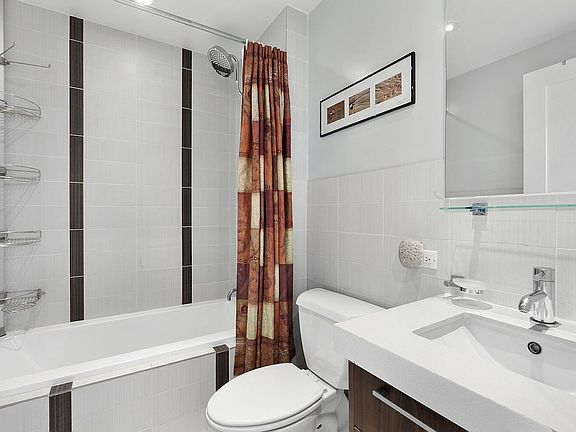 5th image of 301 W 115th St APT 8C